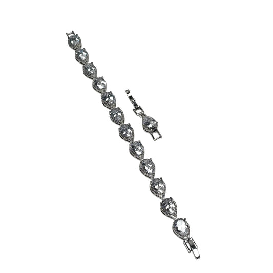Droplet Crystal Bracelet